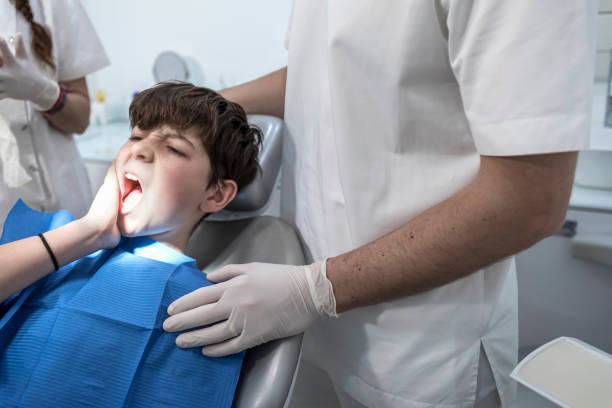 Best Emergency Dental Care for Broken or Chipped Teeth in Pinehurst, TX